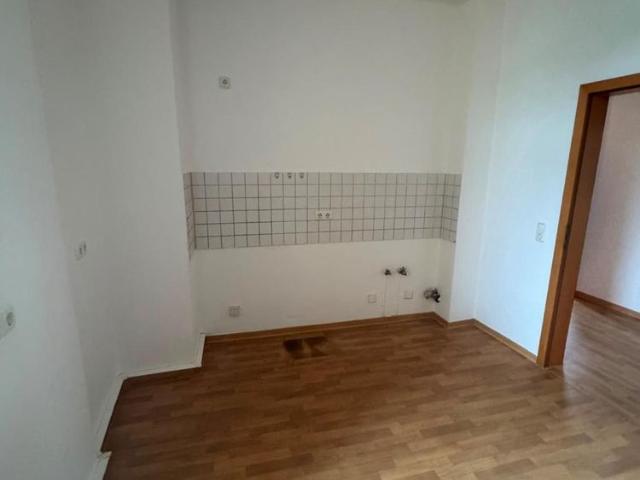 Hübsche 3 Zimmer Wohnung günstig im Hinterhaus!
