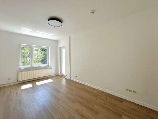 Hübsche 3 Zimmerwohnung mit Balkon und großzügiger Raumaufteilung!
