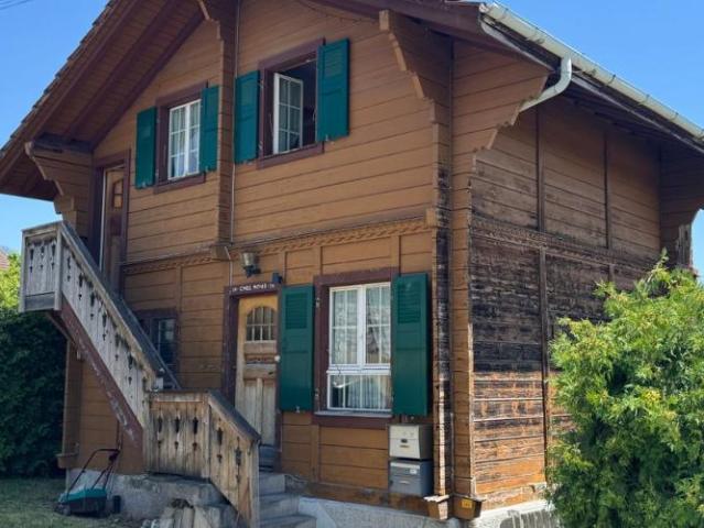 Hübsches 4 5 Zimmer Chalet mit See und Dents du Midi Blick