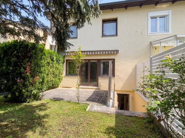 Hübsches Eckreihenhaus in Ruhelage Nähe Kagraner Platz im 22.Bezirk