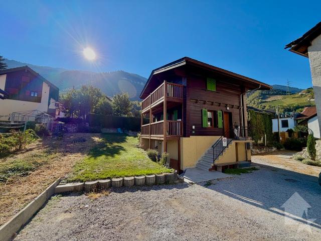 Hübsches kleines Chalet voller Charme mit Parkplatz und Studio