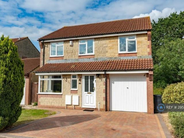 Huckley Way, Bristol, BS32 6 bed detached house to rent £3,495 pcm £807 pw