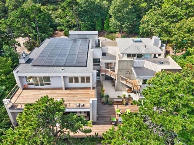 Huckleberry Ln, Truro, Home For Sale