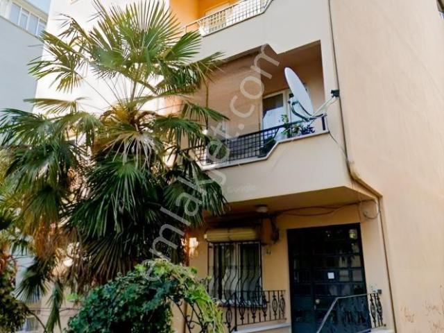 Hüdavendigar'da Aileye Uygun Büyük 2+1 Kiralık Daire 120 M2 Net