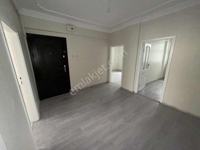 Hüdavendigarda Geniş Ve Bakımlı 3+1 Kiralık Daire