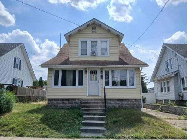 Huddell Ave