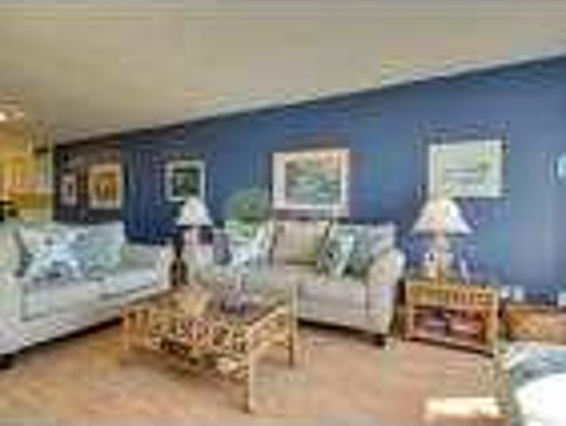 Huddleston ocean front 2BR BA villa