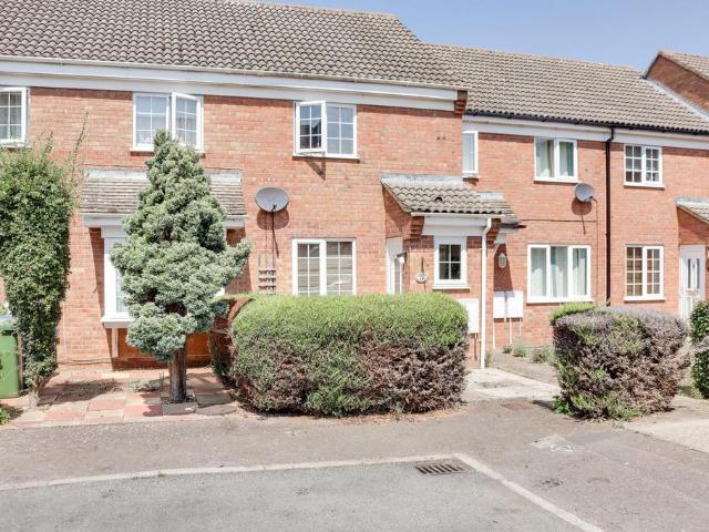 Hudpool, Huntingdon PE29 2 bed terraced house to rent £995 pcm £230 pw