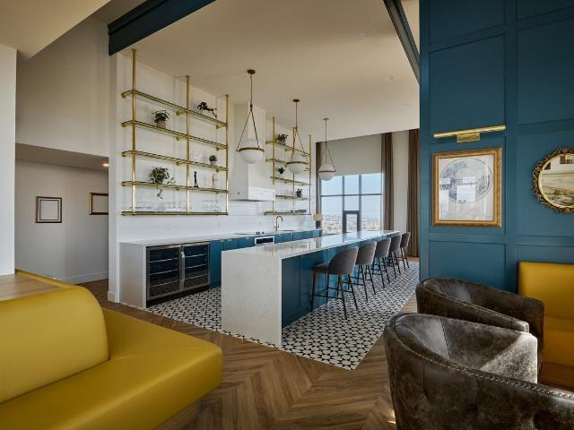 Hudson House 2 Bedroom Apartment for Rent at 1700 Blanshard St, Victoria, BC V8W 0G8 Downtown Victoria
