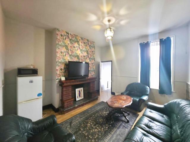Hudson Road, Sunderland, SR1 2 bed flat to rent £650 pcm £150 pw