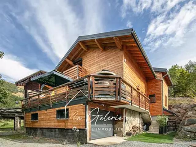 Huez 38750 Achat / Vente maison 8 pièces t8 jardin terrasse