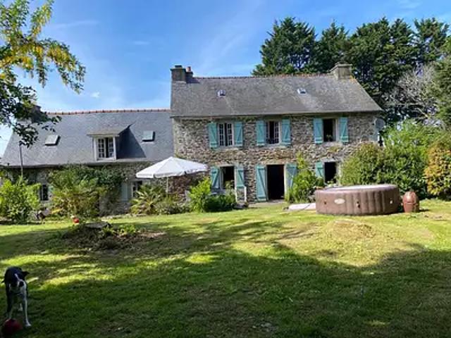 Huelgoat 29690 Achat / Vente maison 7 pièces t7 au dernier étage
