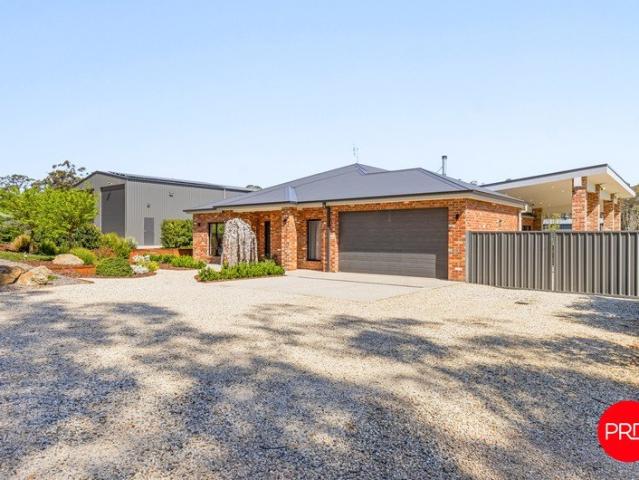 Huge Block, Quality Home, Exceptional Shed