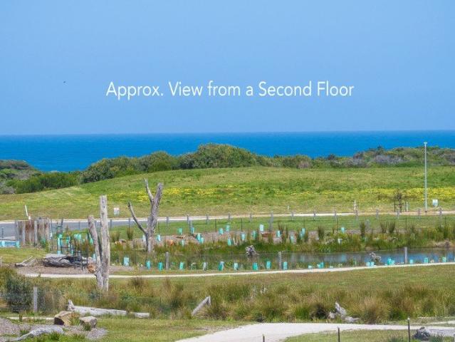 HUGE BLOCK WITH WATER VIEWS