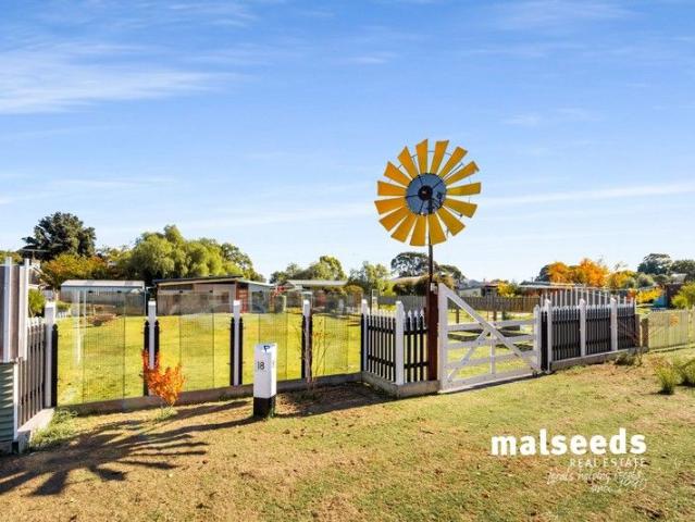 Huge Block! 2094m2 approximately on 1 Title!