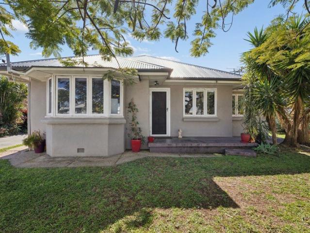 Huge Block 2 Lots
