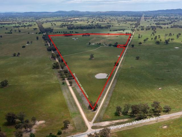PRODUCTIVE FARMLAND WITH WATER SECURITY, MOUNTAIN VIEWS AND RIGHT TO BUILD YOUR DREAM HOME