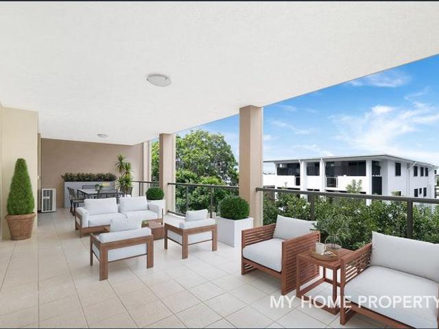 HUGE DOUBLE LENGTH OUTDOOR BALCONY OFF TWO BEDROOMS POOL IN COMPLEX