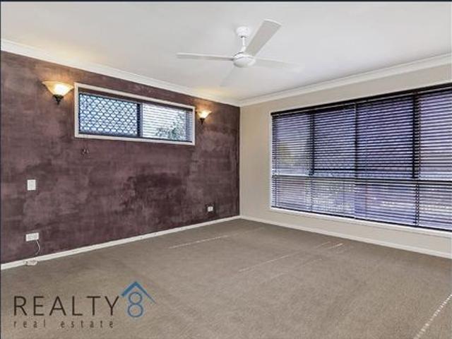 Huge Entertainer Home Great location