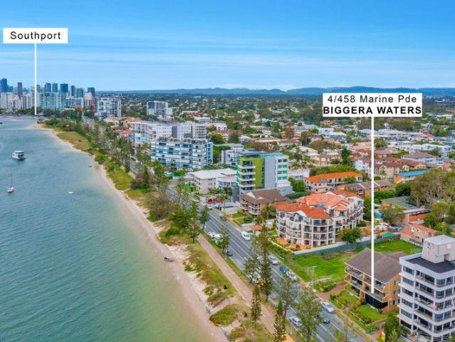 Huge Fully Furnished Apartment with absolute Broadwater Views flexible stays available