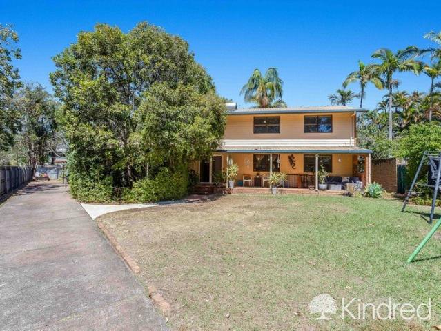 Huge Family Home On A Huge Block
