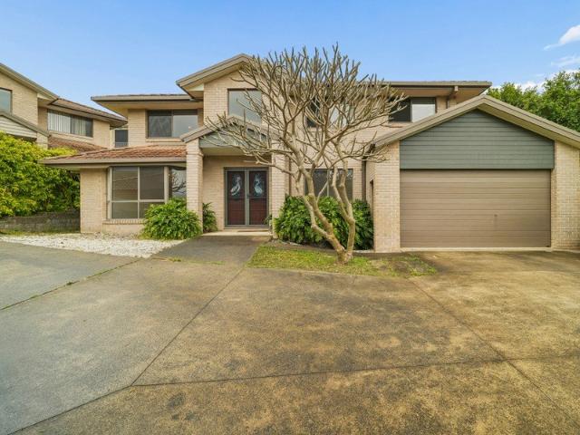 Huge Family Home!