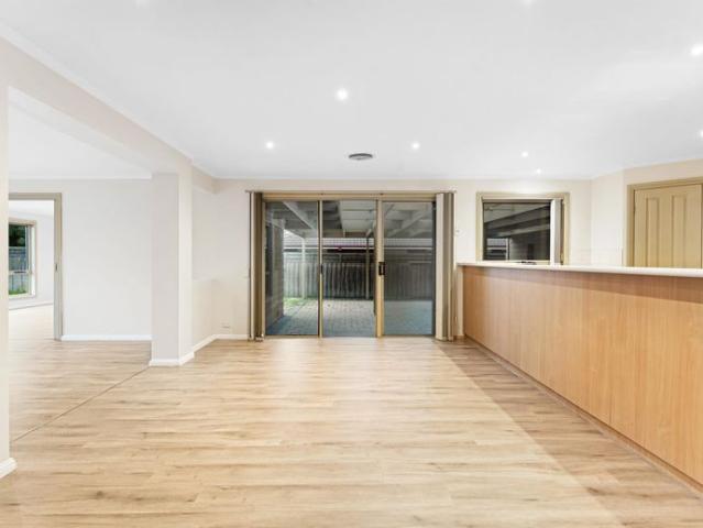 Huge Four Bedroom Family Home with Multiple Living Areas