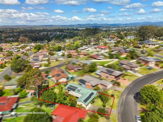Huge in Size & Value | 4 Bed & 3 Bath Family Home in Kanangra Ridge Estate