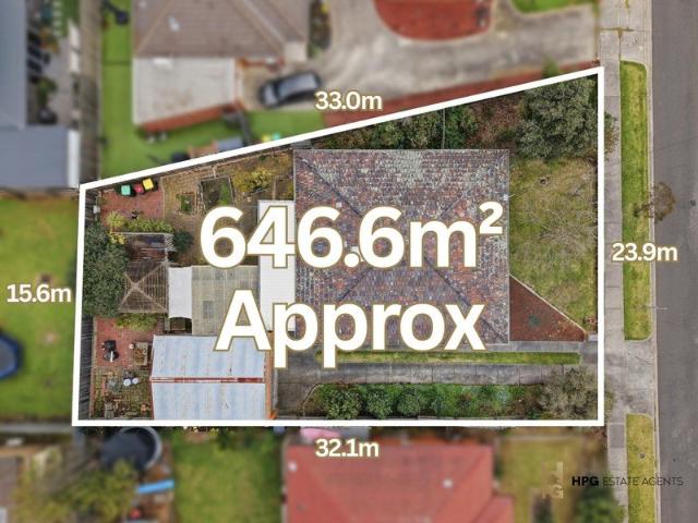 Huge Land, Perfect Location