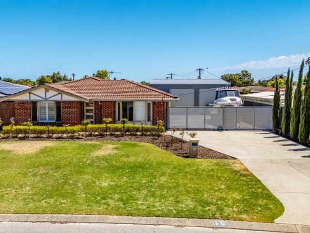 Huge Powered Workshop, Secure Access & Renovated Home