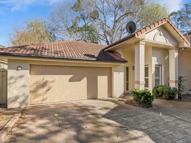 Huge Townhouse & Beautifully Presented