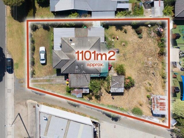 MUST SELL Huge 1103sqm Opportunity in the Heart of Town