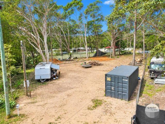 HUGE 1,624m2 ON 2 TITLES APPROVALS DONE 2 STREET ACCESS!