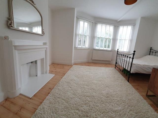 HUGE 2 bed flat in Hove