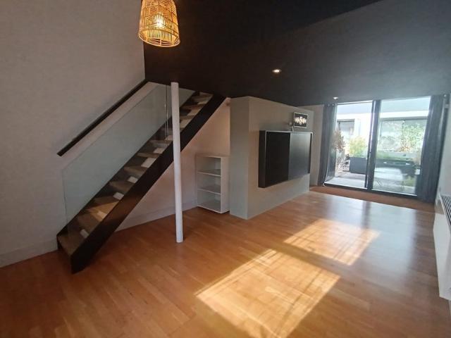 Huge 2 Bed House in Salford ✨