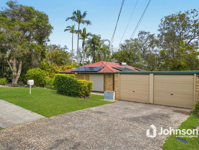 HUGE 966m² BLOCK, BRAND NEW 8kW SOLAR & A BACKYARD FULL OF POSSIBILITIES!