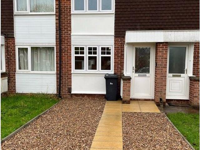 Huggett Close, Leicester LE4, 2 bed terraced house to rent, £1,000 pcm | PrimeLocation