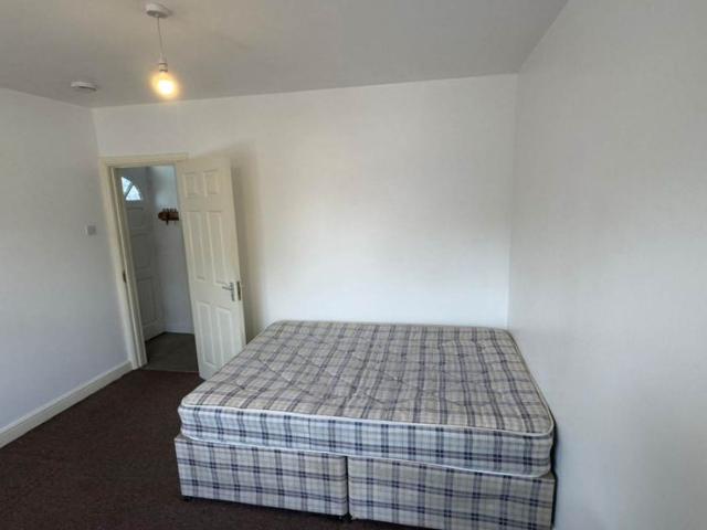 Hughenden Road, High Wycombe