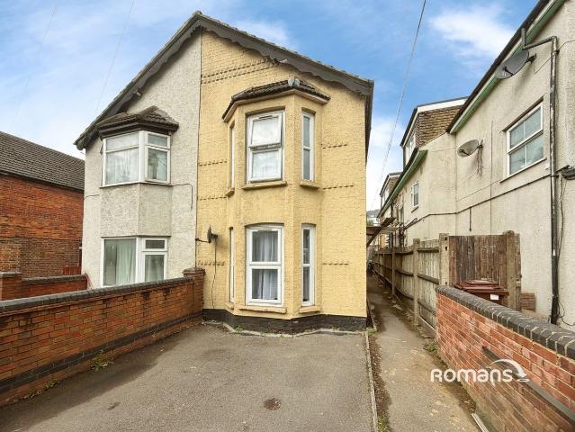 Hughenden Road, High Wycombe, Buckinghamshire HP13, 4 bed semi detached house to rent, £3,000 pcm | PrimeLocation