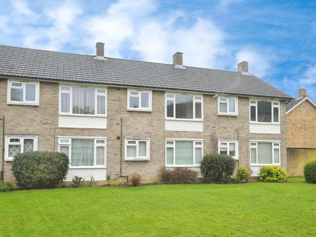 Hughenden Road, St Albans, AL4 1 bed flat to rent £1,250 pcm £288 pw