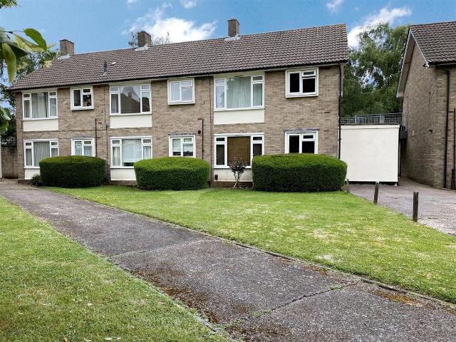 Hughenden Road, St. Albans AL4, 1 bed flat to rent, £1,250 pcm | PrimeLocation