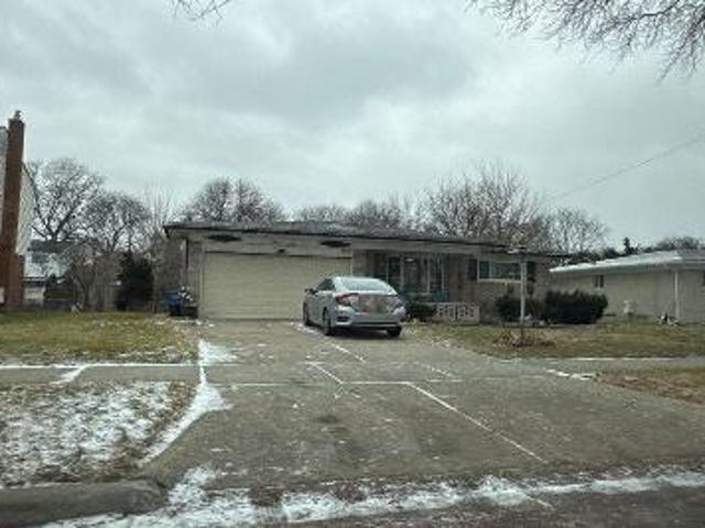 Hughes Dr