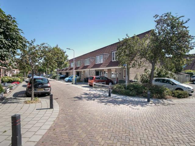 Huifkar, 10, Sassenheim