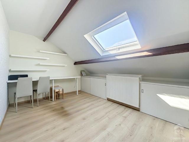 Huis met 3 slaapkamers en tuin te huur in Oudergem