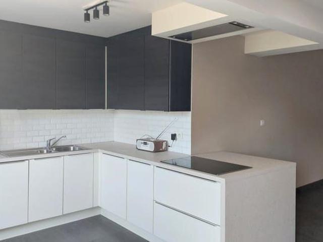 Huis met 3 slk, Leuven, 165m², 2a50 tuin, EPC B
