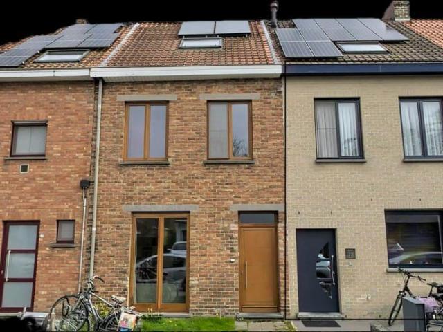 Huis met tuin en terras in Brugge, 3 slaapkamers