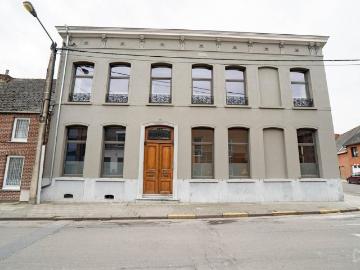Huis met vier slaapkamers in Mons