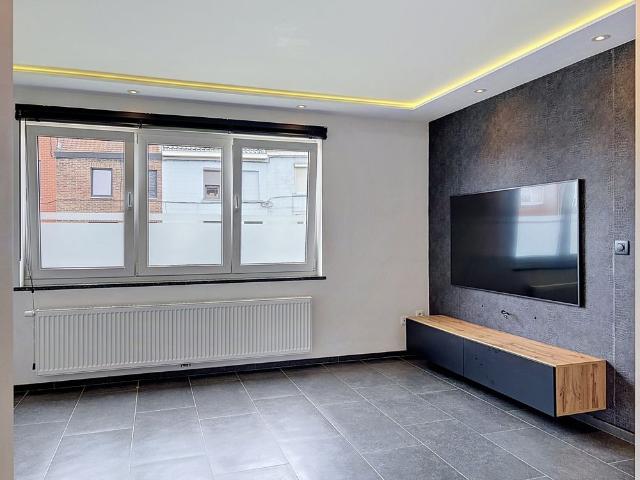 Huis met vier slaapkamers in Charleroi