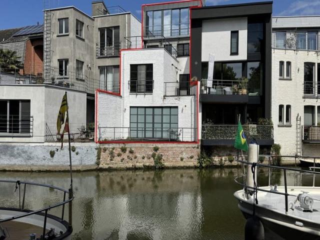 Huis aan het water