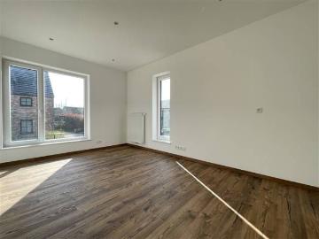 Geschakelde Woning te huur in Walhain - IUitgeruste keuken
